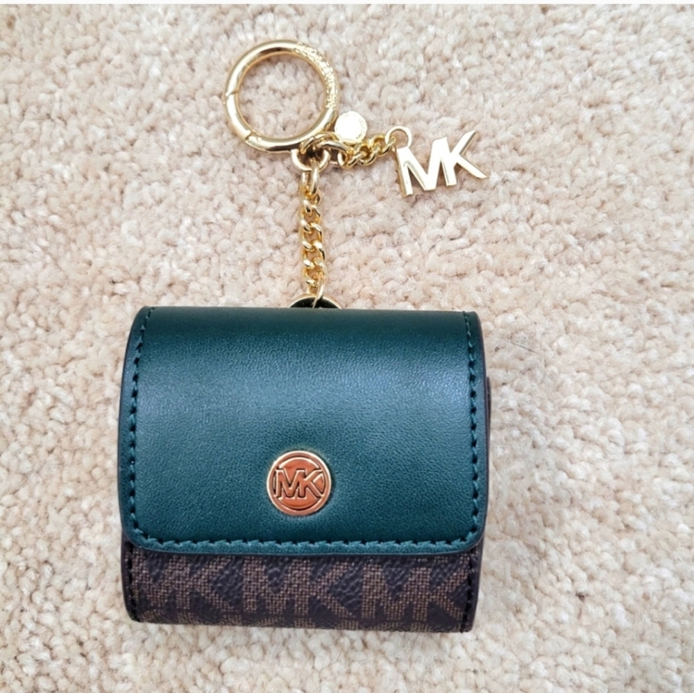 MK MICHAEL KORS Logo Clip Case For Apple AirPods Dark Green Brown